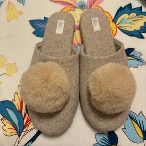 Stars Above Pom Pom Slippers shoes size Women's 8